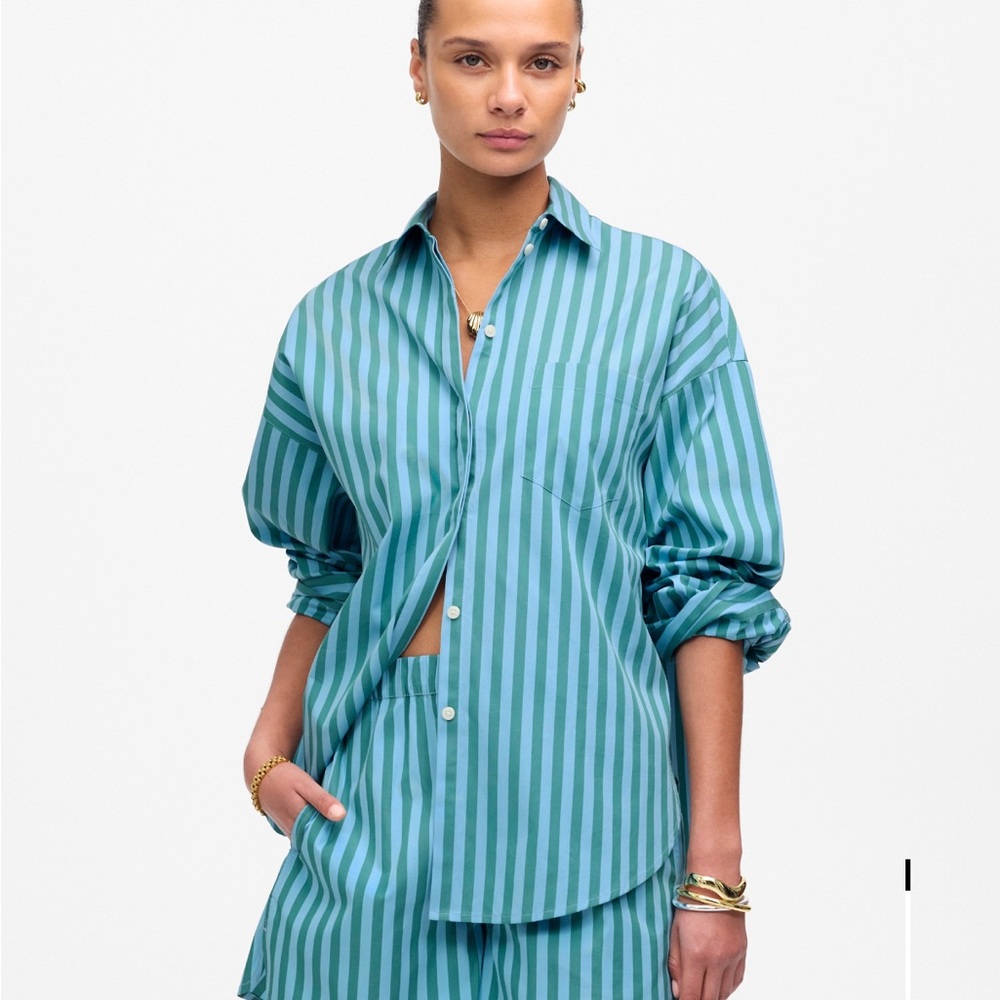 Madewell Boxy Button-Up Shirt in Stripe